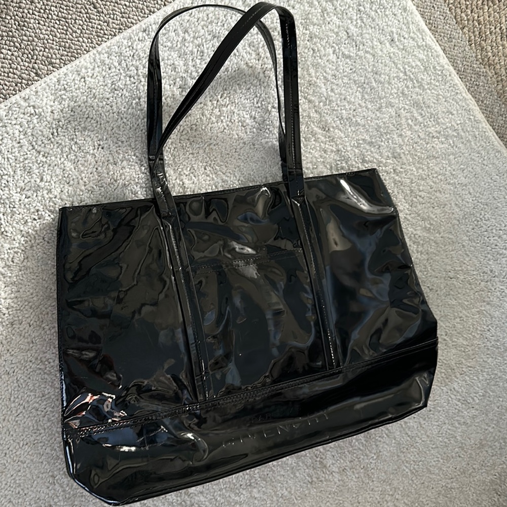 Givenchy Parfums - image 1